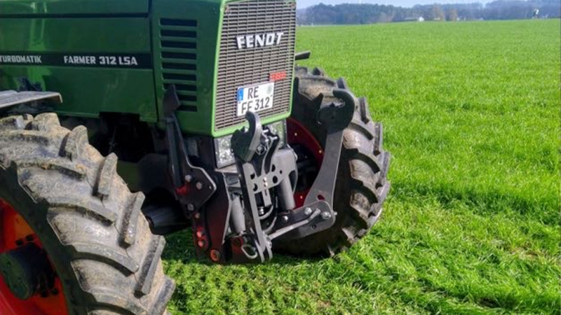 UNIVERZALNI KIT PREDNJA ČELNA HIDRAVLIKA 2KAT ZA TRAKTOR 1500kg
