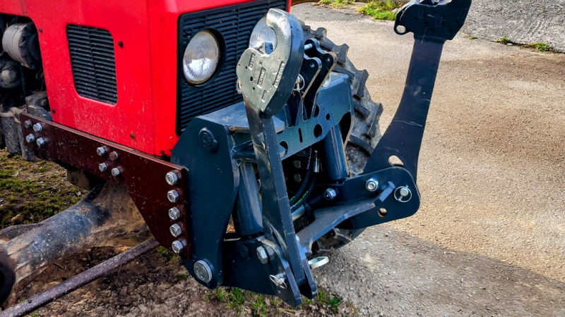 UNIVERZALNI KIT PREDNJA ČELNA HIDRAVLIKA 2KAT ZA TRAKTOR 1500kg