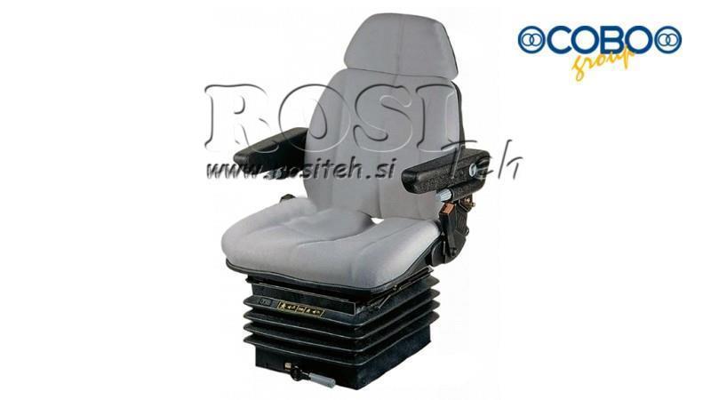 ASSENTO DE TRACTOR PNEUMÁTICO FEITO DE COURO SINTÉTICO COM APOIO DE BRAÇO
